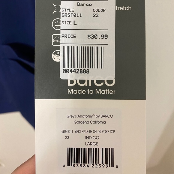 Grey’s Anatomy Scrub Top - Picture 5 of 5